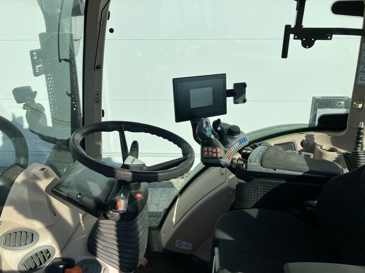Fendt 718 Vario Gen6 Power Setting - Traktor: obrázek 2 Fendt 718 Vario Gen6 Power Setting - Traktor: obrázek 2