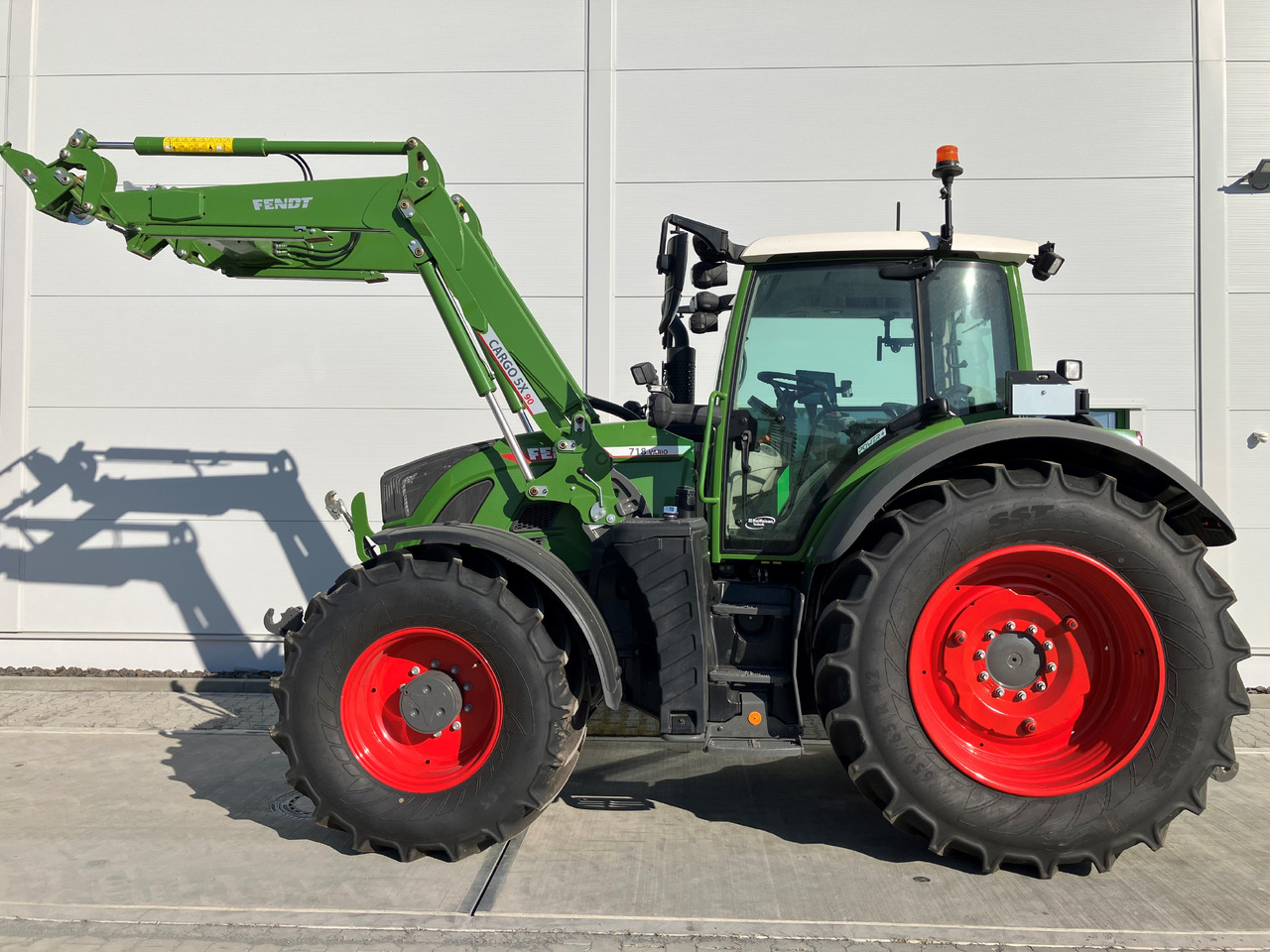 Fendt 718 Vario Gen6 Power Setting - Traktor: obrázek 1 Fendt 718 Vario Gen6 Power Setting - Traktor: obrázek 1