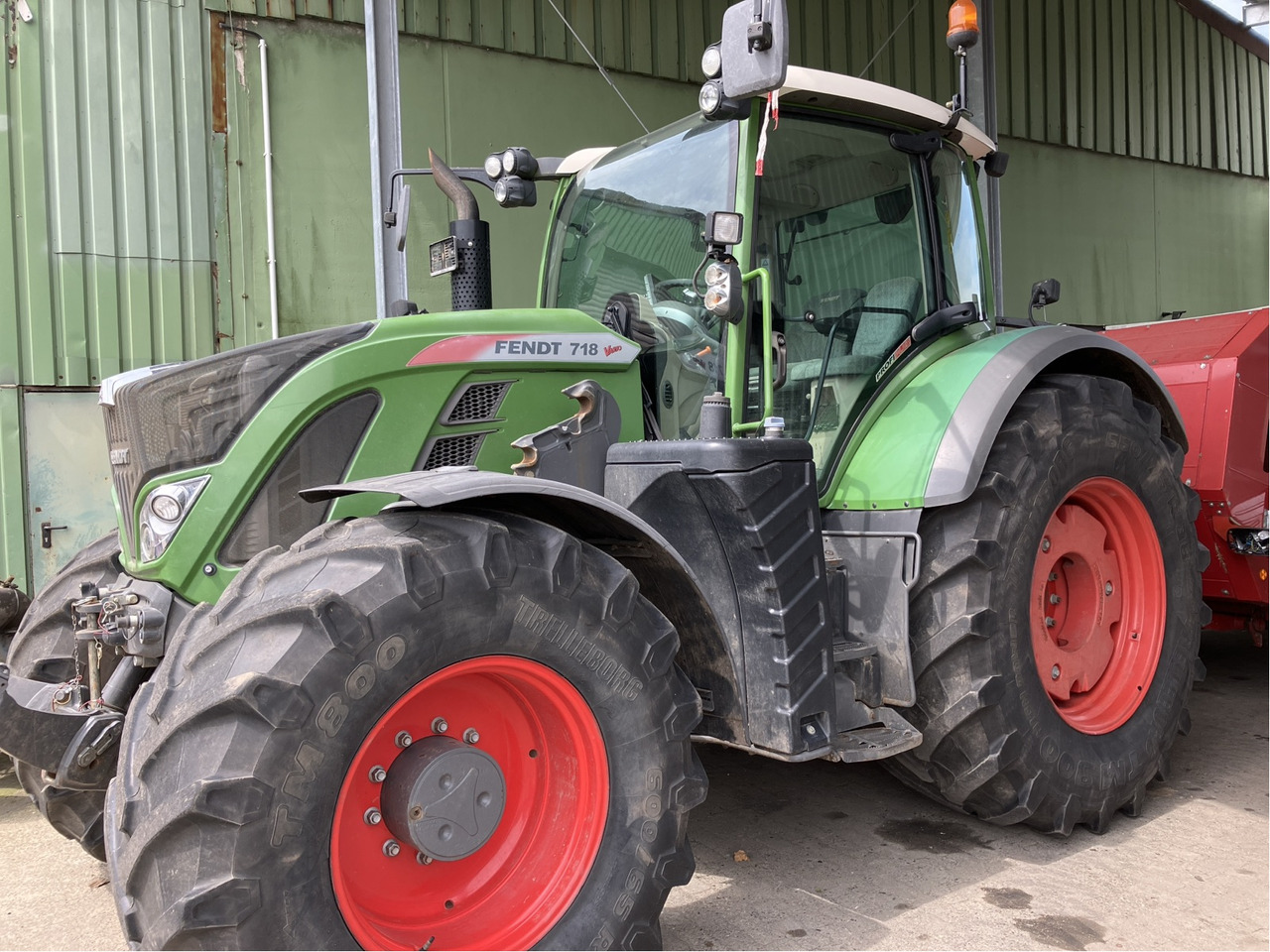 Fendt 718 Vario Profi Plus - Traktor: obrázek 1 Fendt 718 Vario Profi Plus - Traktor: obrázek 1