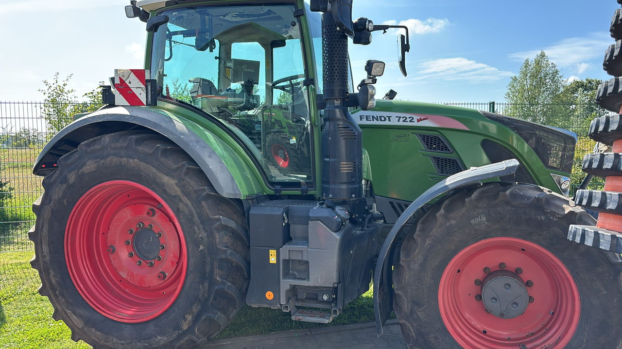 Fendt 722 Vario S4 ProfiPlus - Traktor: obrázek 4 Fendt 722 Vario S4 ProfiPlus - Traktor: obrázek 4