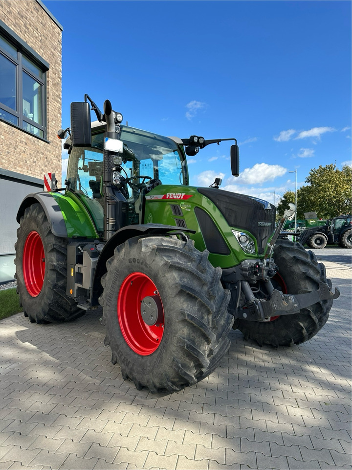 Fendt 724 Vario Gen6 ProfiPlus - Traktor: obrázek 1 Fendt 724 Vario Gen6 ProfiPlus - Traktor: obrázek 1
