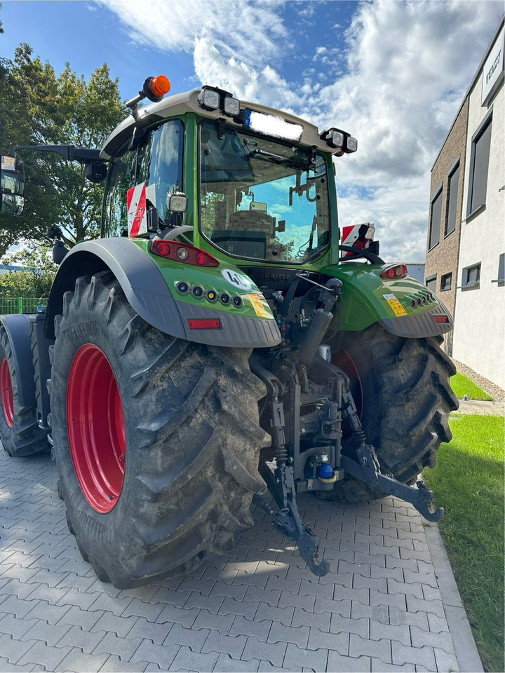 Fendt 724 Vario Gen6 ProfiPlus - Traktor: obrázek 4 Fendt 724 Vario Gen6 ProfiPlus - Traktor: obrázek 4