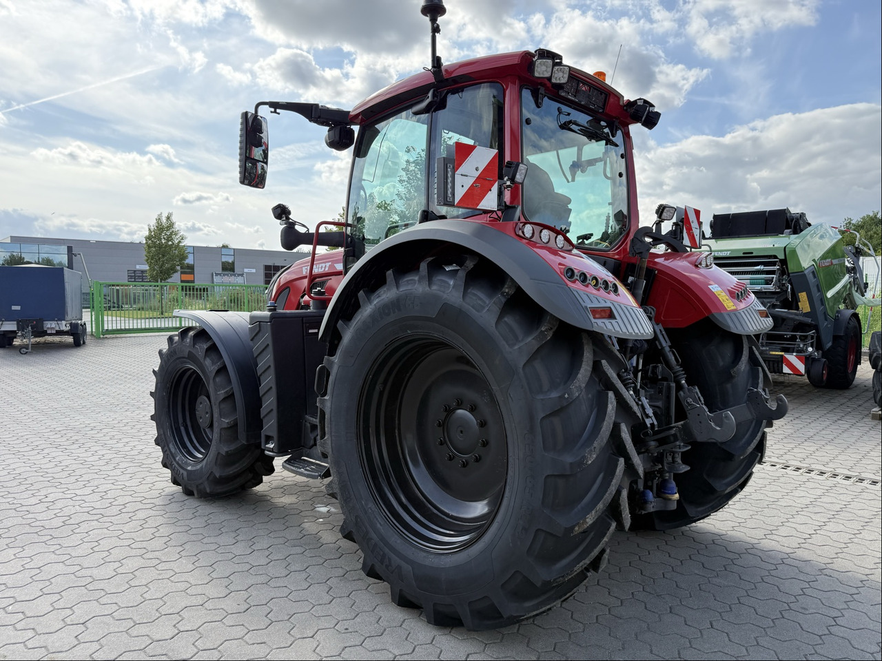 Fendt 724 Vario Gen6 ProfiPlus - Traktor: obrázek 4 Fendt 724 Vario Gen6 ProfiPlus - Traktor: obrázek 4