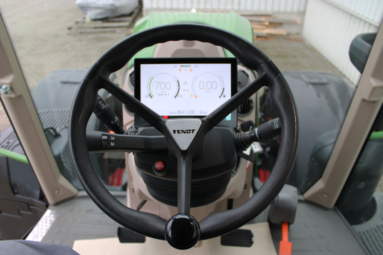 Fendt 726 Vario Gen7 Power Sett2 - Traktor: obrázek 4 Fendt 726 Vario Gen7 Power Sett2 - Traktor: obrázek 4