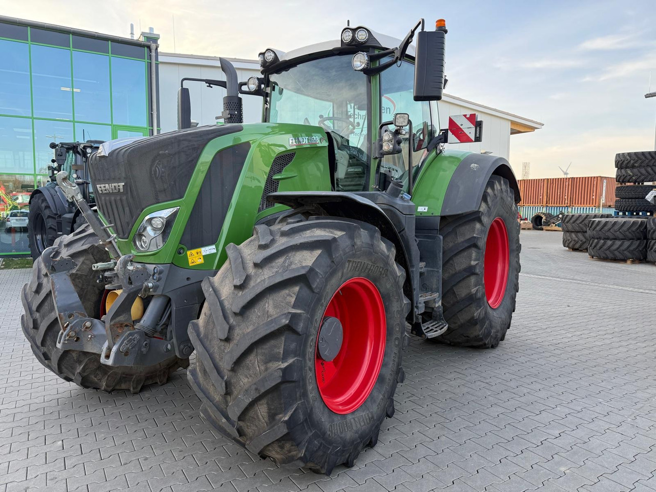 Fendt 828 Vario S4 ProfiPlus - Traktor: obrázek 1 Fendt 828 Vario S4 ProfiPlus - Traktor: obrázek 1