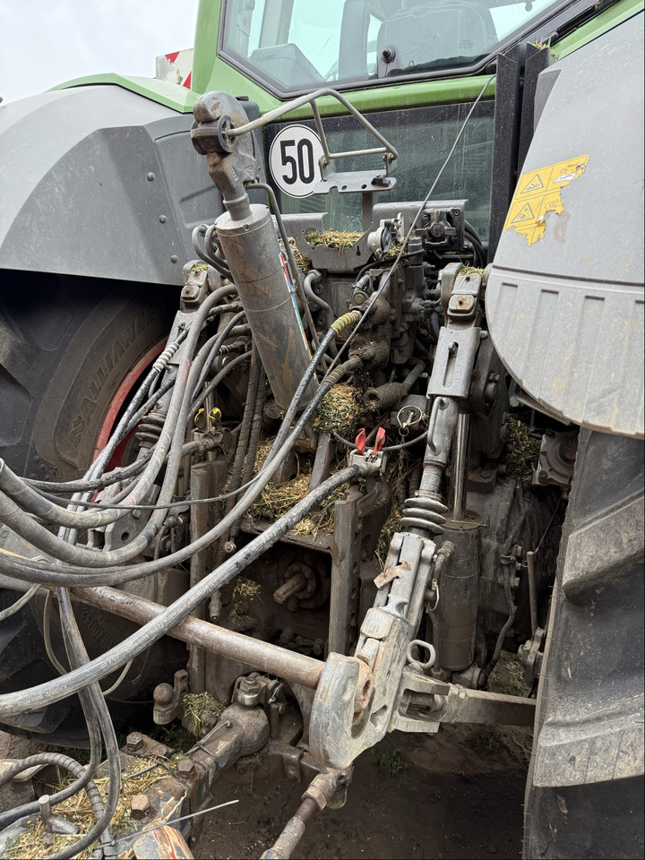 Fendt 828 Vario S4 ProfiPlus - Traktor: obrázek 5 Fendt 828 Vario S4 ProfiPlus - Traktor: obrázek 5