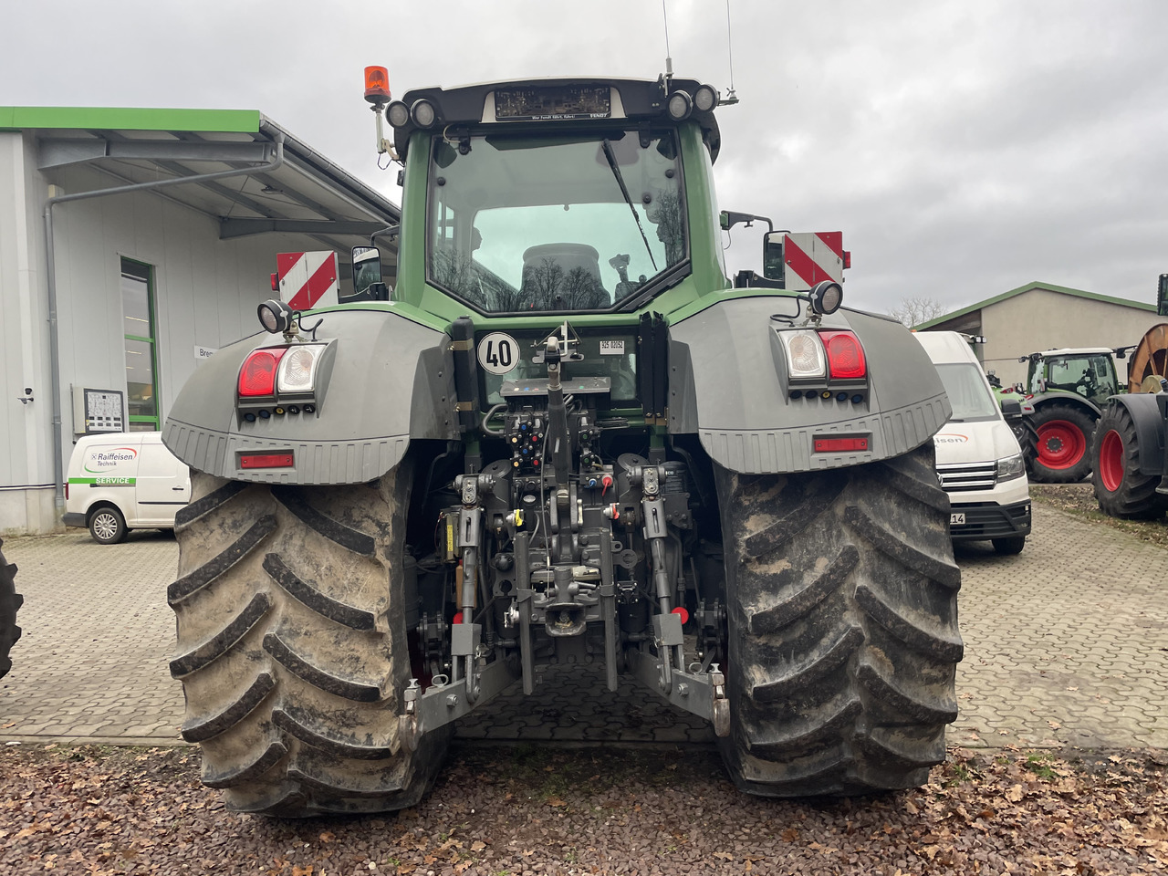Fendt 927 Vario - Traktor: obrázek 2 Fendt 927 Vario - Traktor: obrázek 2