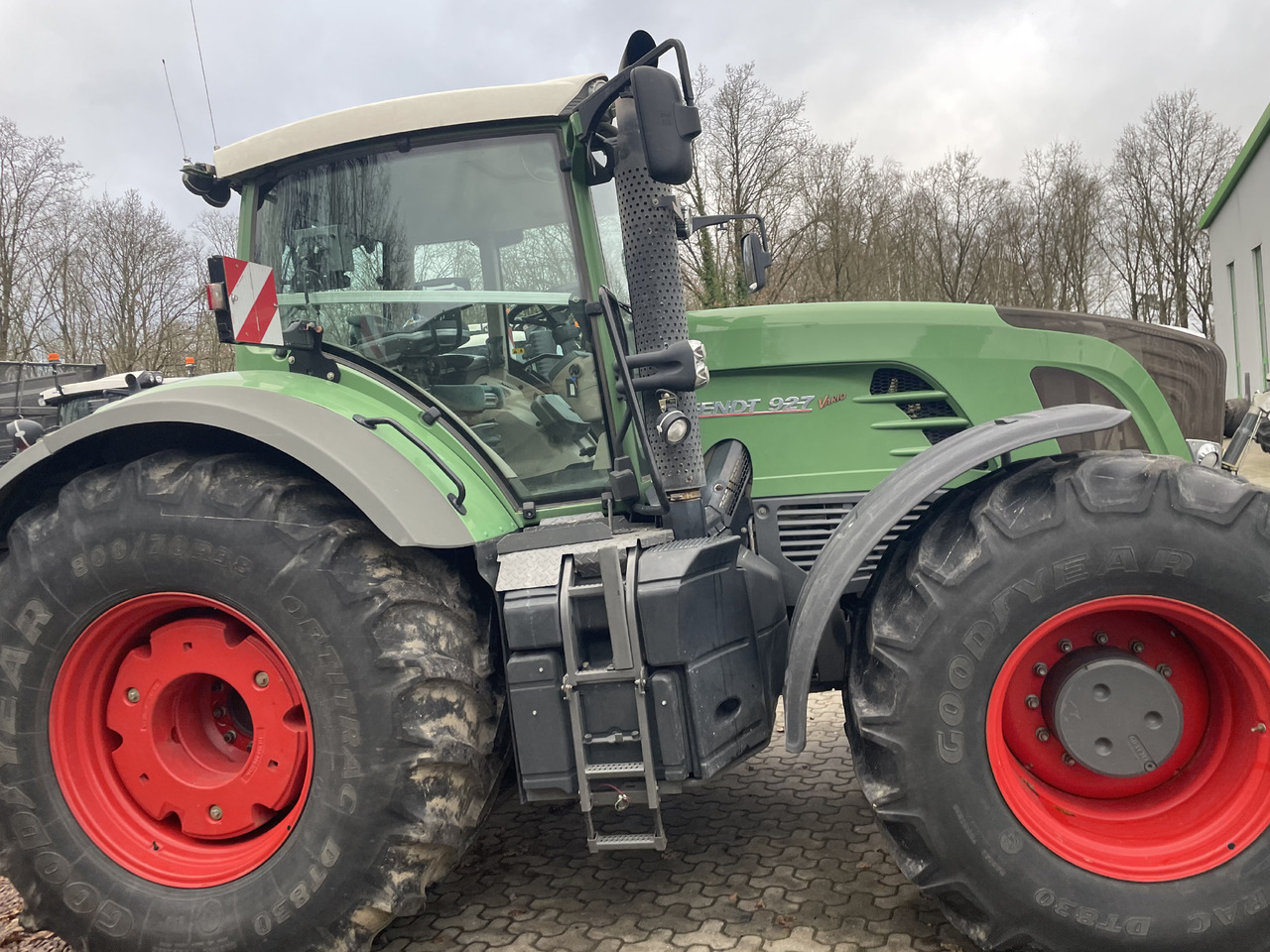 Fendt 927 Vario - Traktor: obrázek 3 Fendt 927 Vario - Traktor: obrázek 3