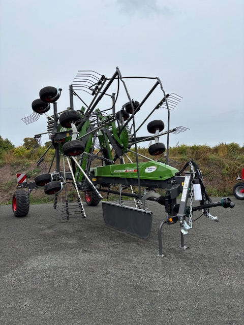 Fendt Former 1000 C PRO - Obraceč/ Shrnovač: obrázek 1 Fendt Former 1000 C PRO - Obraceč/ Shrnovač: obrázek 1