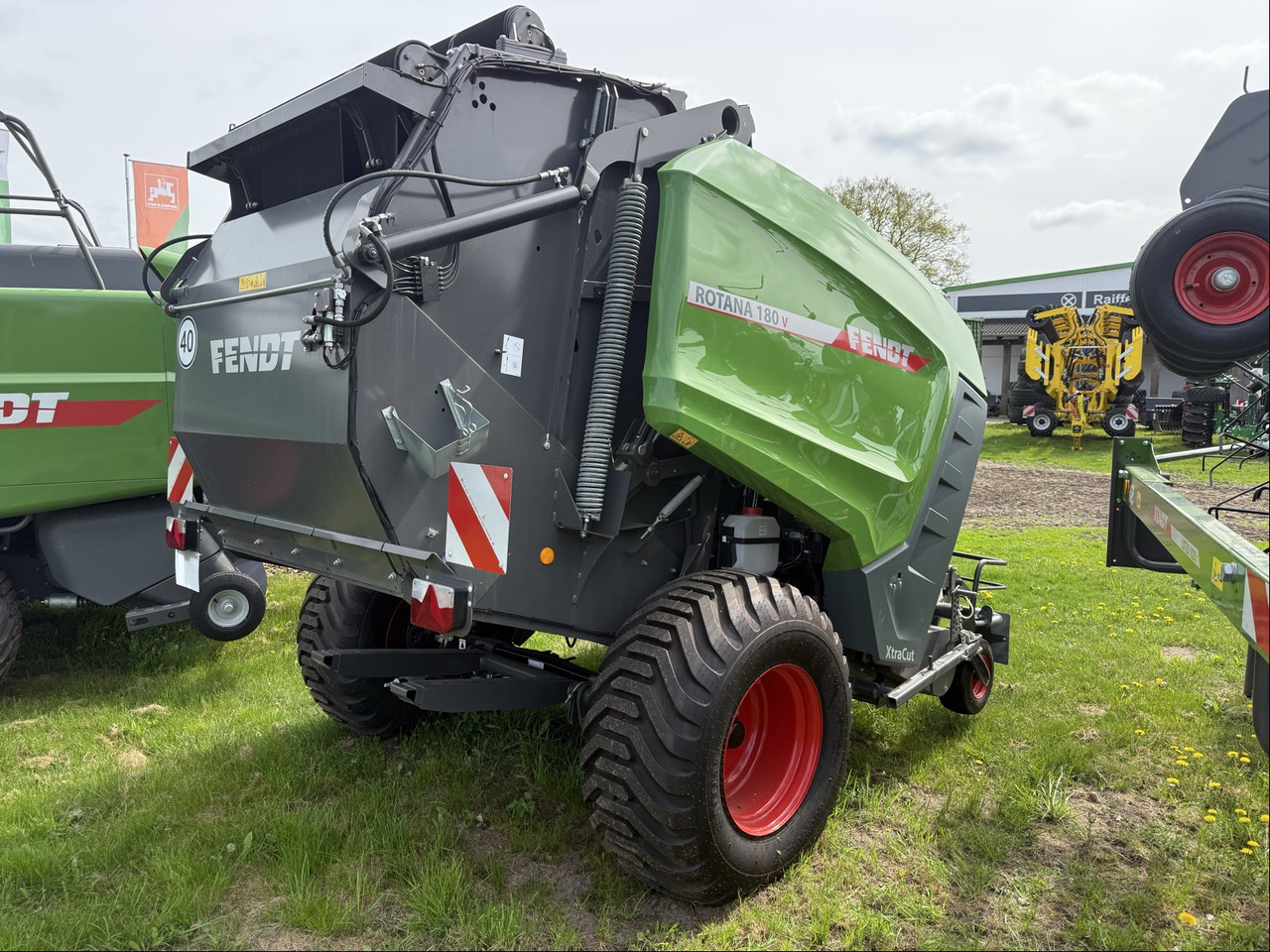 Fendt Rotana 180 V Xtra 25-Messer - Stroj na sklizeň pícnin: obrázek 4 Fendt Rotana 180 V Xtra 25-Messer - Stroj na sklizeň pícnin: obrázek 4