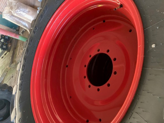 Fendt Trelleborg 650/75R38 600/65R - Pneumatiky: obrázek 2 Fendt Trelleborg 650/75R38 600/65R - Pneumatiky: obrázek 2