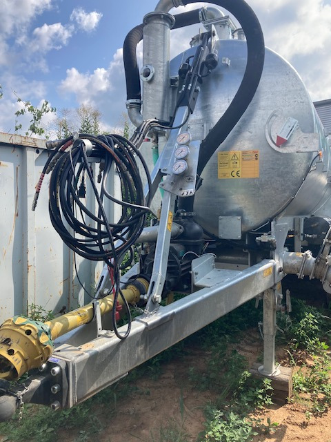 Fliegl VFW 14000 Maxx - Stroj pro hnojení: obrázek 5 Fliegl VFW 14000 Maxx - Stroj pro hnojení: obrázek 5