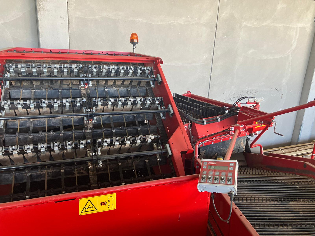 Grimme Kartoffelroder SE 260 - Kombajn: obrázek 2 Grimme Kartoffelroder SE 260 - Kombajn: obrázek 2
