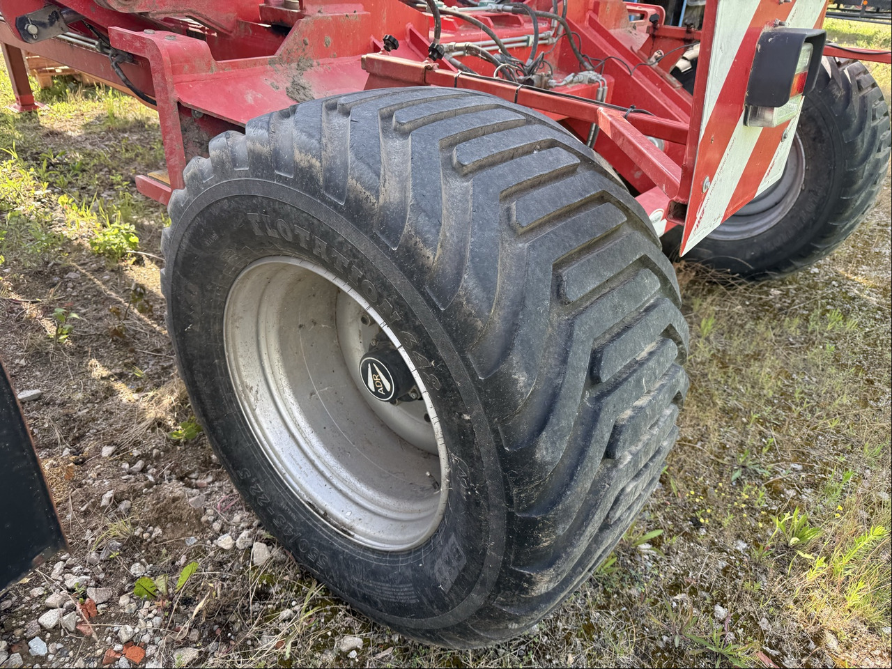 Hatzenbichler Rotorstriegel 12 - Zařízení pro chov skotu: obrázek 2 Hatzenbichler Rotorstriegel 12 - Zařízení pro chov skotu: obrázek 2