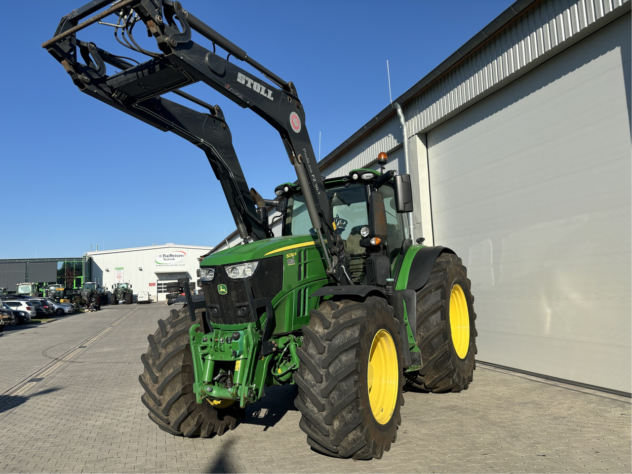 John Deere 6230 R - Traktor: obrázek 1 John Deere 6230 R - Traktor: obrázek 1