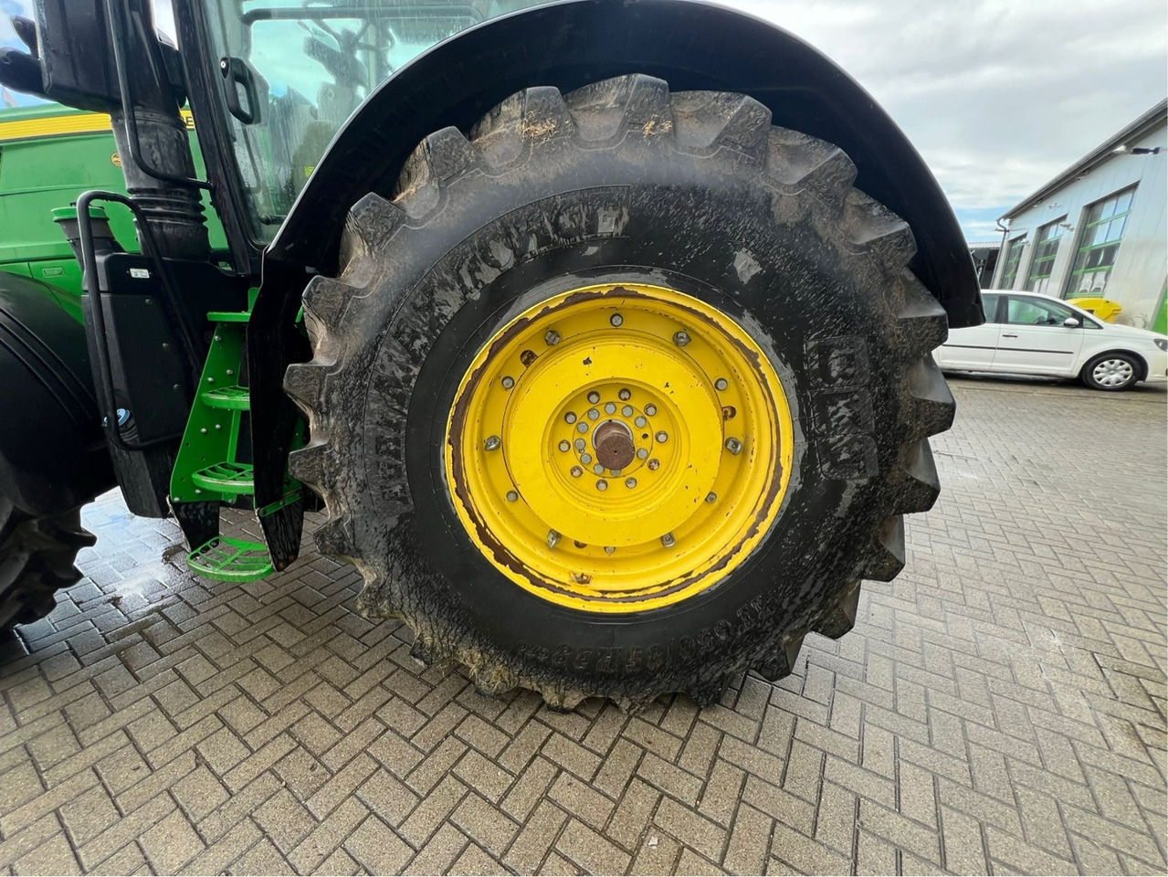 John Deere 7290R - Traktor: obrázek 5 John Deere 7290R - Traktor: obrázek 5