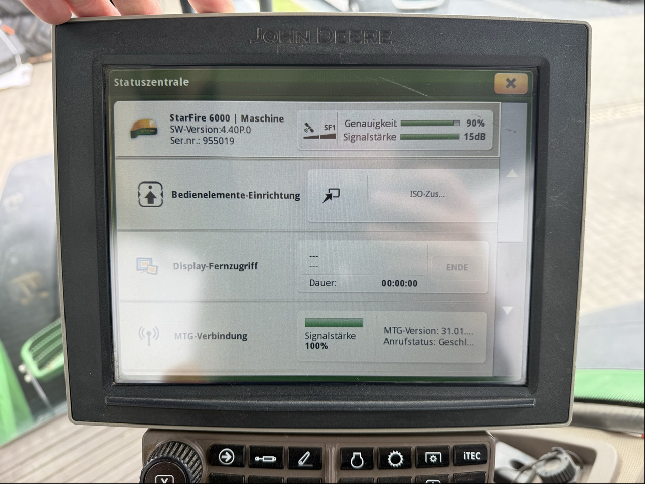 John Deere 7310R E23 - Traktor: obrázek 5 John Deere 7310R E23 - Traktor: obrázek 5