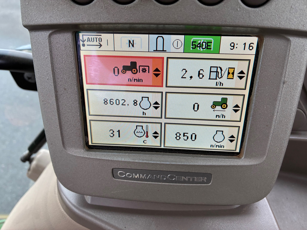 John Deere 7430 - Traktor: obrázek 3 John Deere 7430 - Traktor: obrázek 3