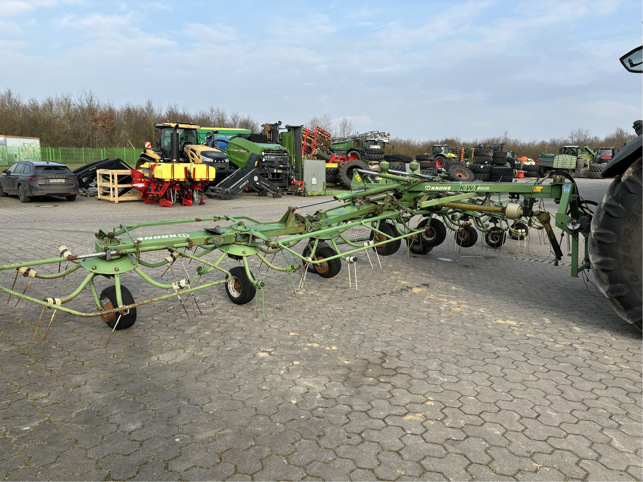 Krone KWT 10.50 / 8 x 7 Heuwender - Obraceč/ Shrnovač: obrázek 4 Krone KWT 10.50 / 8 x 7 Heuwender - Obraceč/ Shrnovač: obrázek 4