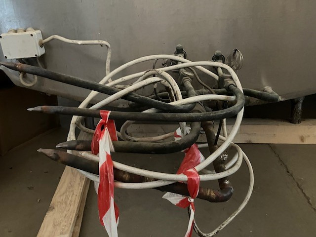 Kühltank 6000l - Zařízení pro chov skotu: obrázek 2 Kühltank 6000l - Zařízení pro chov skotu: obrázek 2