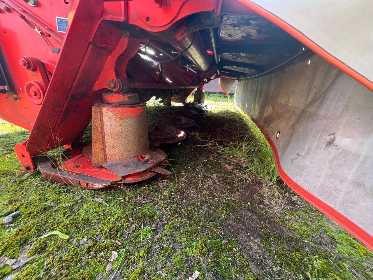 Kuhn FC 883-FF - Žací stroj: obrázek 3 Kuhn FC 883-FF - Žací stroj: obrázek 3