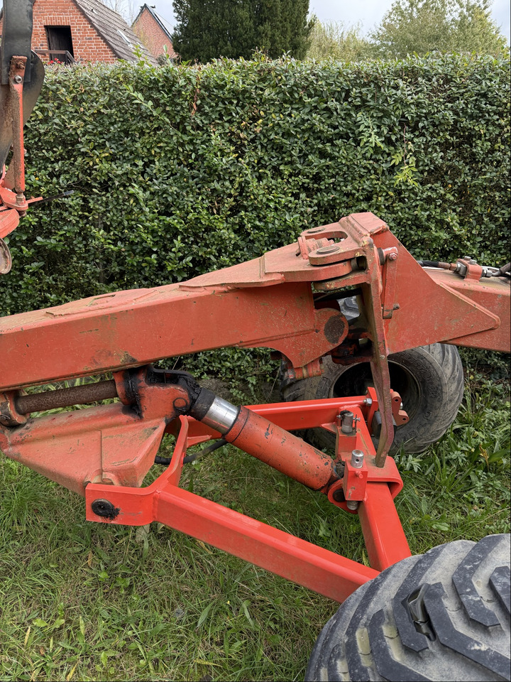 Kuhn Volldrehpflug - Pluh: obrázek 5 Kuhn Volldrehpflug - Pluh: obrázek 5