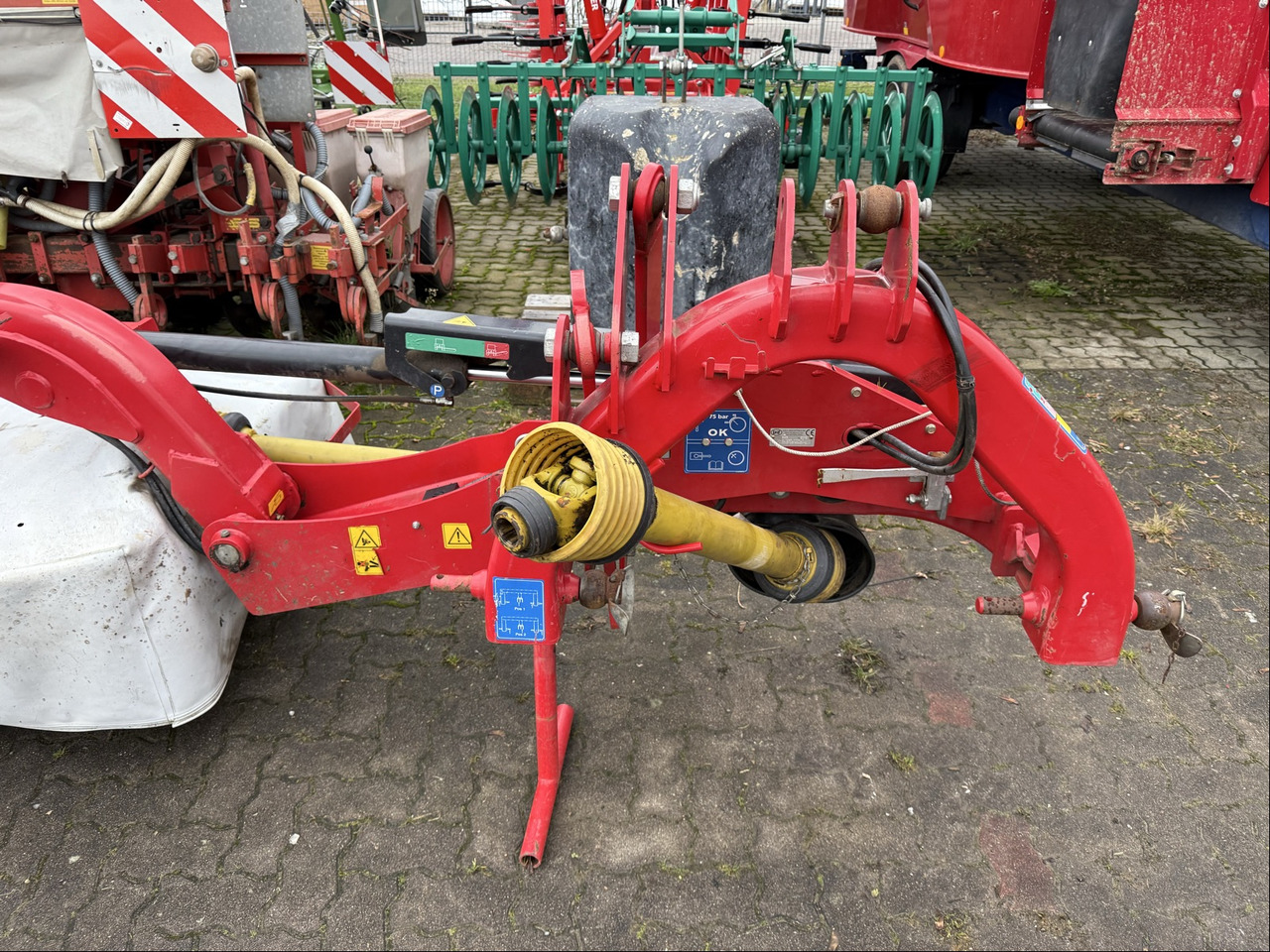 Lely Mähwerks-Kombination - Žací stroj: obrázek 5 Lely Mähwerks-Kombination - Žací stroj: obrázek 5