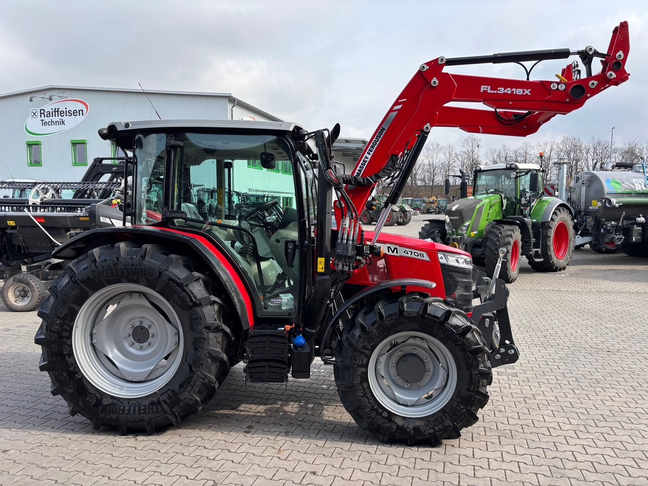 Massey Ferguson 4708 M Cab - Traktor: obrázek 5 Massey Ferguson 4708 M Cab - Traktor: obrázek 5
