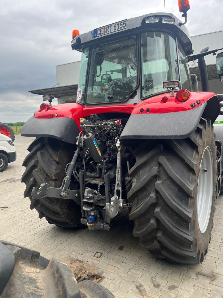 Massey Ferguson 6S.155 Dyna-VT EXCLUSIVE - Traktor: obrázek 3 Massey Ferguson 6S.155 Dyna-VT EXCLUSIVE - Traktor: obrázek 3
