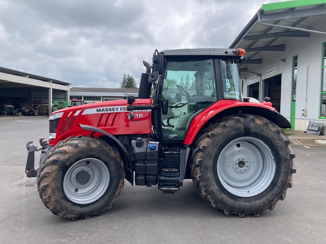 Massey Ferguson 7716 Dyna-6 - Traktor: obrázek 1 Massey Ferguson 7716 Dyna-6 - Traktor: obrázek 1