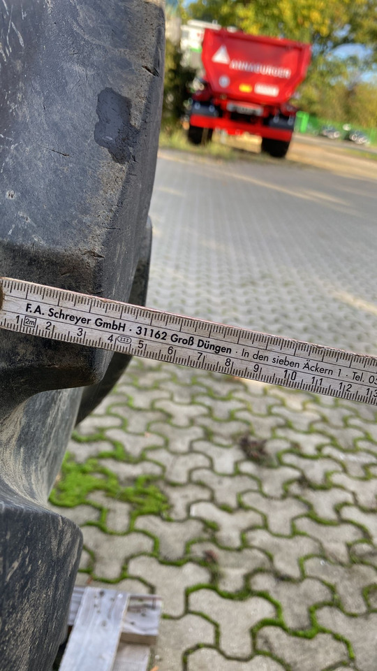 Michelin 650/65R34 710/75R42 - Pneumatiky a ráfky: obrázek 3 Michelin 650/65R34 710/75R42 - Pneumatiky a ráfky: obrázek 3