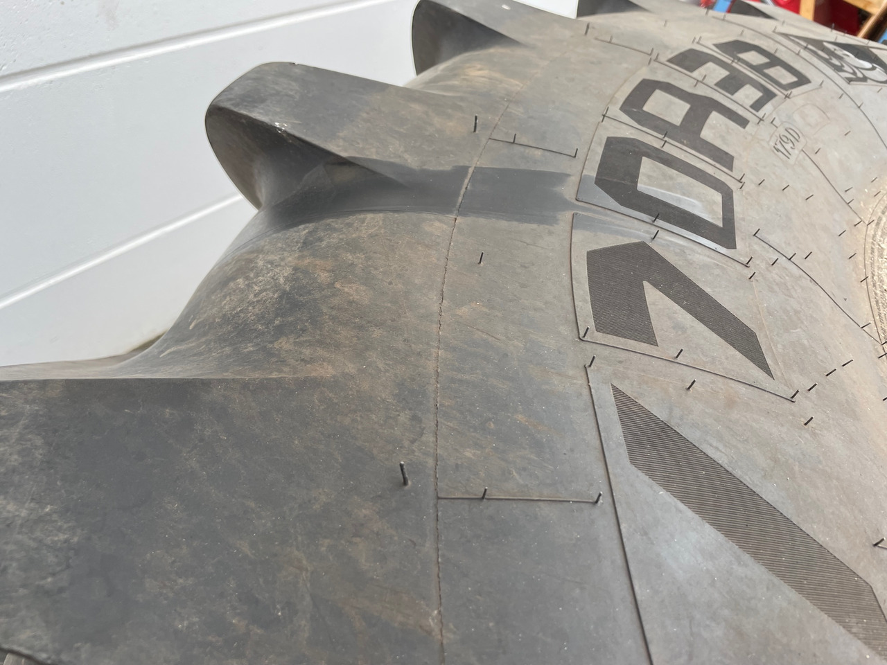 Michelin Räder 2x800 2x650 - Pneumatiky a ráfky: obrázek 4 Michelin Räder 2x800 2x650 - Pneumatiky a ráfky: obrázek 4
