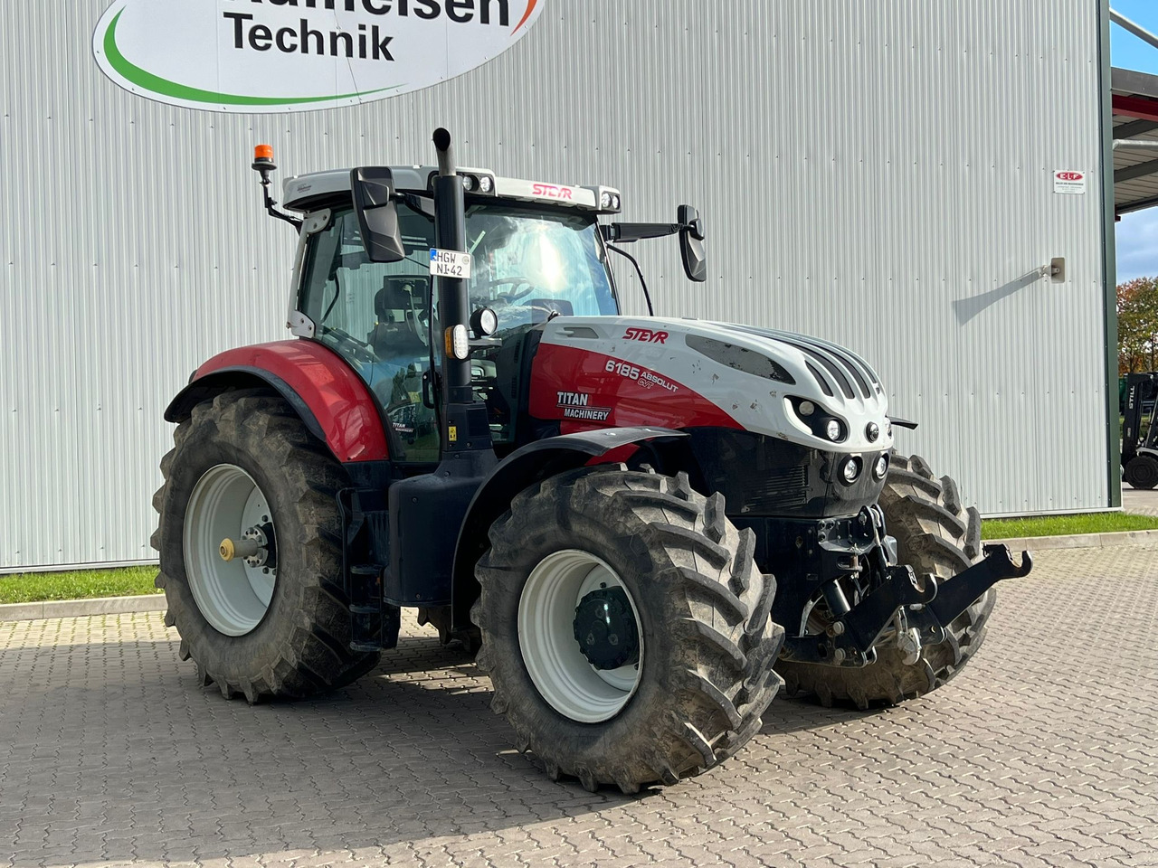 Steyr Absolut 6185 CVT Gebraucht - Traktor: obrázek 1 Steyr Absolut 6185 CVT Gebraucht - Traktor: obrázek 1