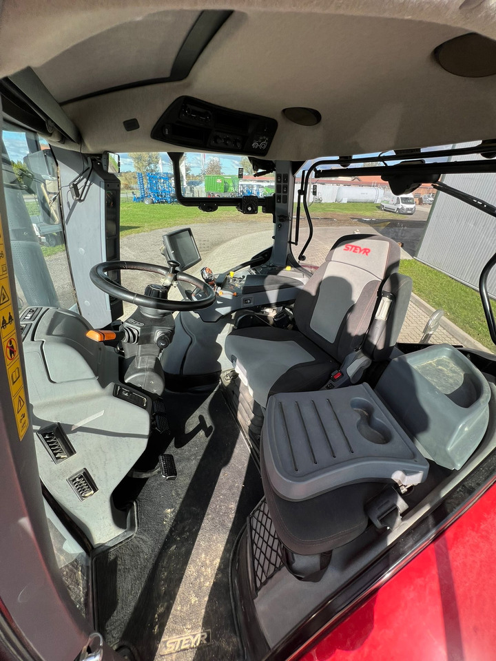 Steyr Absolut 6185 CVT Gebraucht - Traktor: obrázek 5 Steyr Absolut 6185 CVT Gebraucht - Traktor: obrázek 5