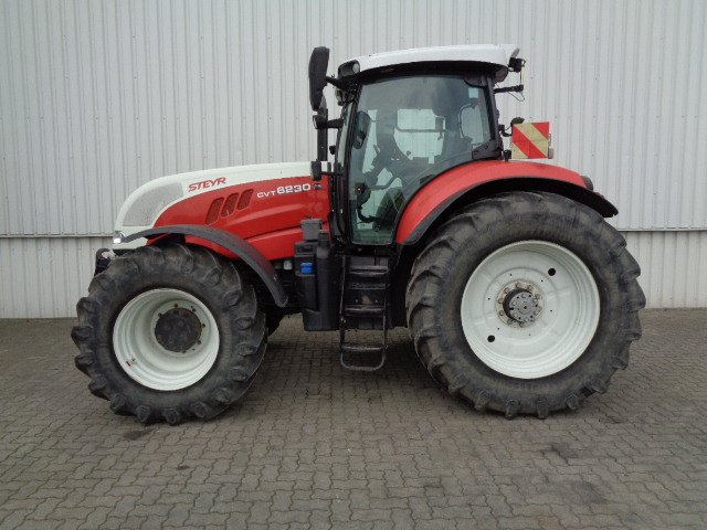 Steyr CVT 6230 - Traktor: obrázek 1 Steyr CVT 6230 - Traktor: obrázek 1