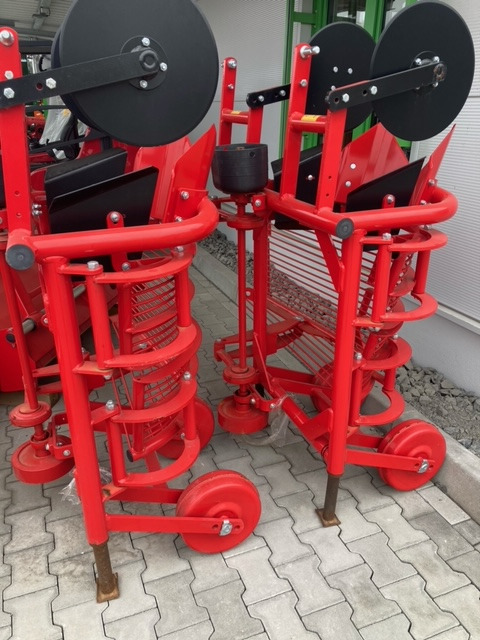 Tehnos Kartoffelroder IK 1D - Kombajn: obrázek 2 Tehnos Kartoffelroder IK 1D - Kombajn: obrázek 2