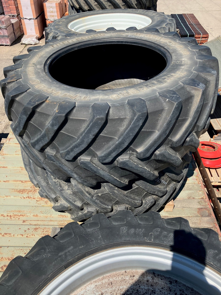 Trelleborg 650/65R38 TM1000 - Pneumatiky a ráfky: obrázek 1 Trelleborg 650/65R38 TM1000 - Pneumatiky a ráfky: obrázek 1