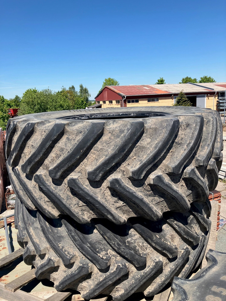 Trelleborg 750/70R44 650/60R38 - Pneumatiky a ráfky: obrázek 1 Trelleborg 750/70R44 650/60R38 - Pneumatiky a ráfky: obrázek 1