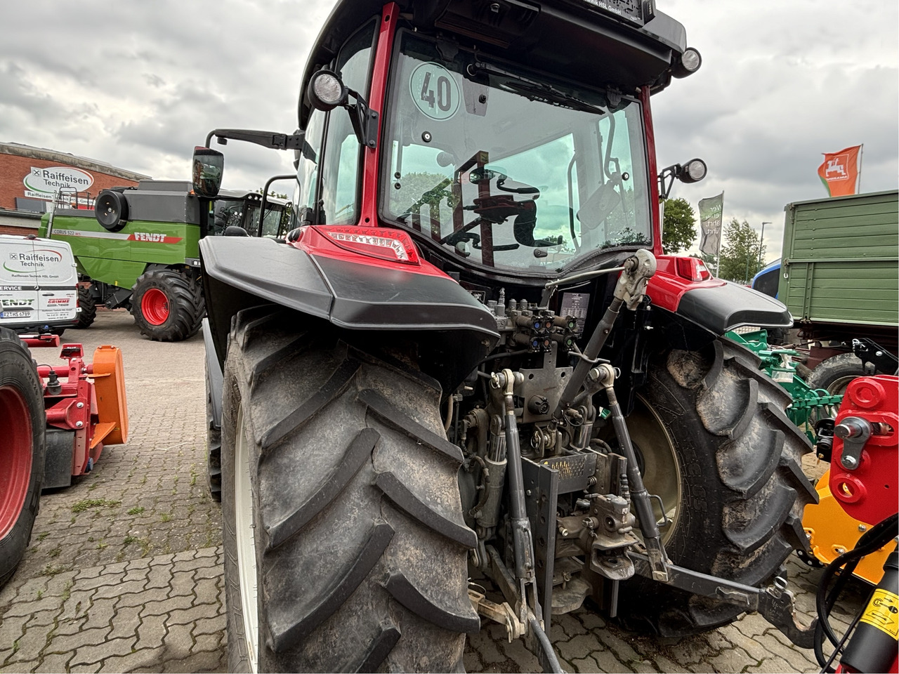 Valtra A 95 - Traktor: obrázek 4 Valtra A 95 - Traktor: obrázek 4
