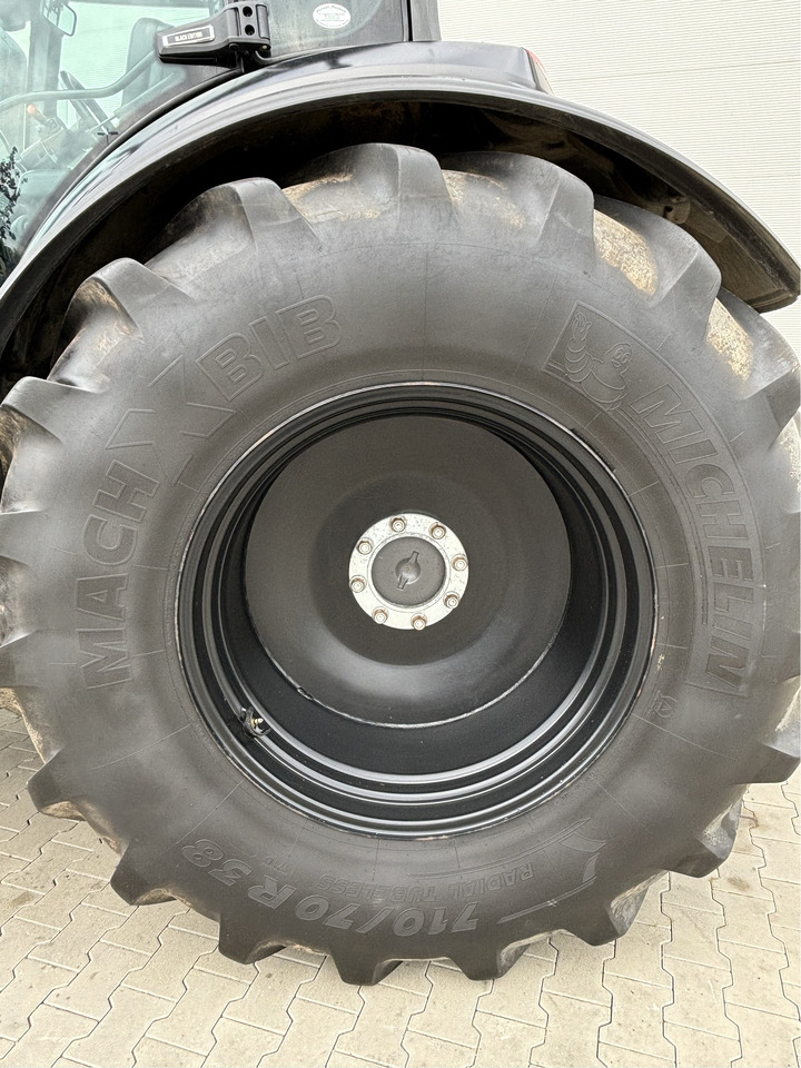 Valtra T 254 V Smart Touch MR19 - Traktor: obrázek 4 Valtra T 254 V Smart Touch MR19 - Traktor: obrázek 4