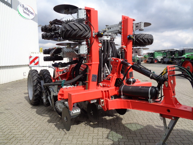 Zemědělská technika Volmer Strip Till Culex: obrázek 22