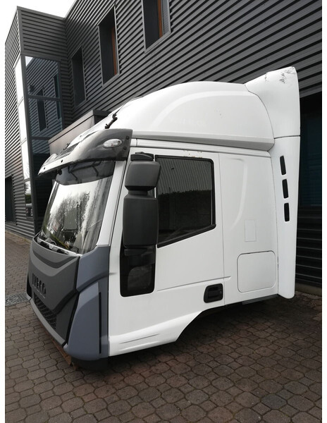 Iveco EUROCARGO Euro 5, Euro 6 - Kabina a interiér pro Nákladní auto: obrázek 4 Iveco EUROCARGO Euro 5, Euro 6 - Kabina a interiér pro Nákladní auto: obrázek 4