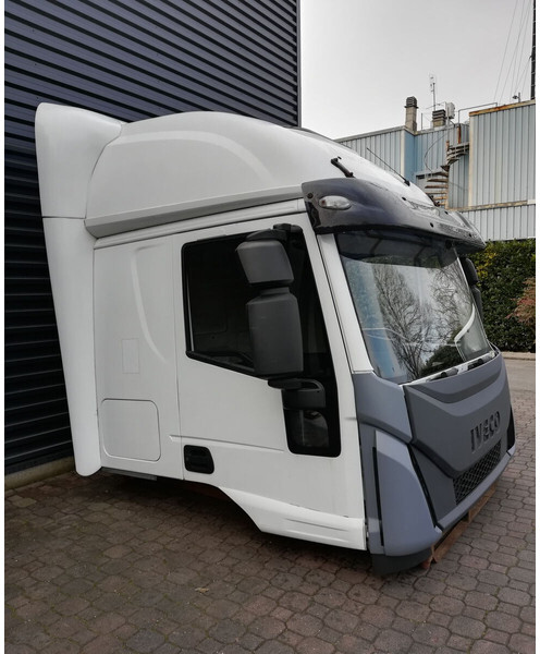 Iveco EUROCARGO Euro 6 - Kabina a interiér pro Nákladní auto: obrázek 2 Iveco EUROCARGO Euro 6 - Kabina a interiér pro Nákladní auto: obrázek 2