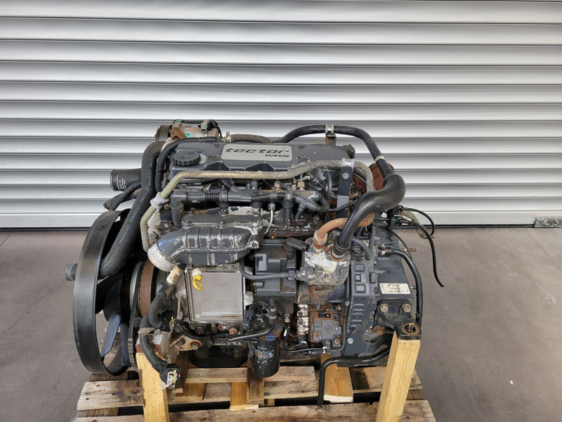 Iveco EUROCARGO TECTOR 4 F4AE3481 EURO 5 - Motor pro Nákladní auto: obrázek 1 Iveco EUROCARGO TECTOR 4 F4AE3481 EURO 5 - Motor pro Nákladní auto: obrázek 1