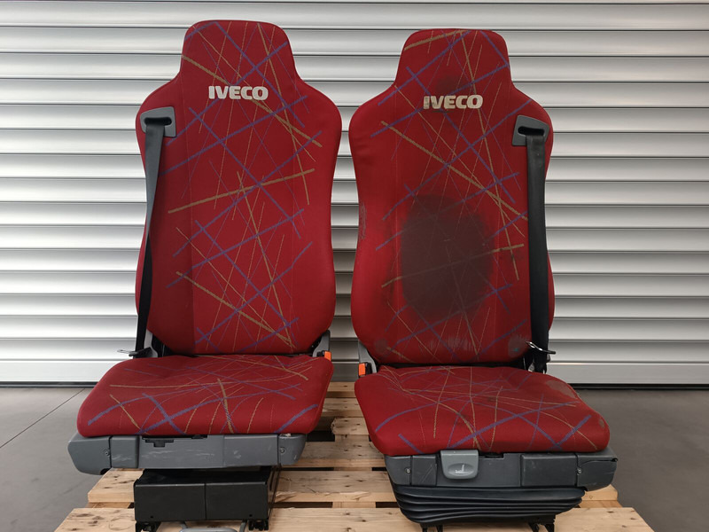 Iveco Eurostar, Eurotech, Eurotrakker - Sedaček pro Nákladní auto: obrázek 2 Iveco Eurostar, Eurotech, Eurotrakker - Sedaček pro Nákladní auto: obrázek 2