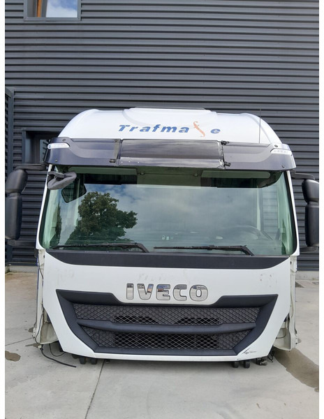 Kabina a interiér pro Nákladní auto Iveco Stralis AT HI-ROAD: obrázek 10