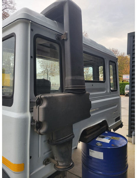 Iveco TURBOTECH - Kabina a interiér pro Nákladní auto: obrázek 3 Iveco TURBOTECH - Kabina a interiér pro Nákladní auto: obrázek 3