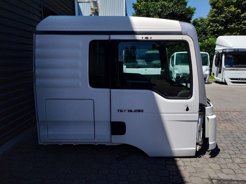 MAN TGS EURO 6 - Kabina a interiér pro Nákladní auto: obrázek 5 MAN TGS EURO 6 - Kabina a interiér pro Nákladní auto: obrázek 5