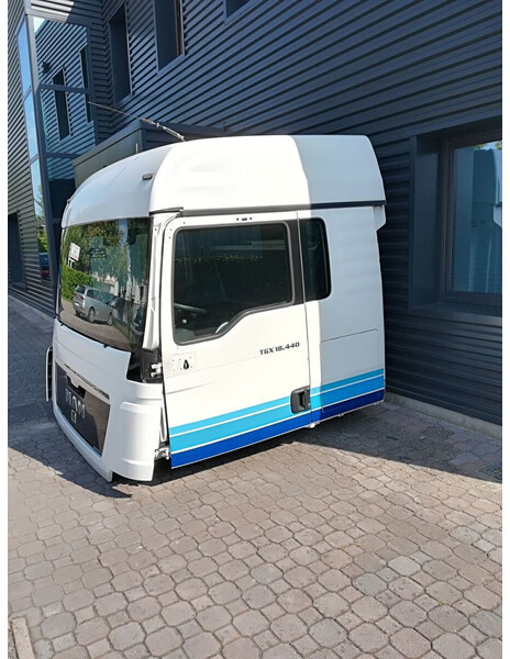 MAN TGX XLX EURO 5 - Kabina a interiér pro Nákladní auto: obrázek 3 MAN TGX XLX EURO 5 - Kabina a interiér pro Nákladní auto: obrázek 3
