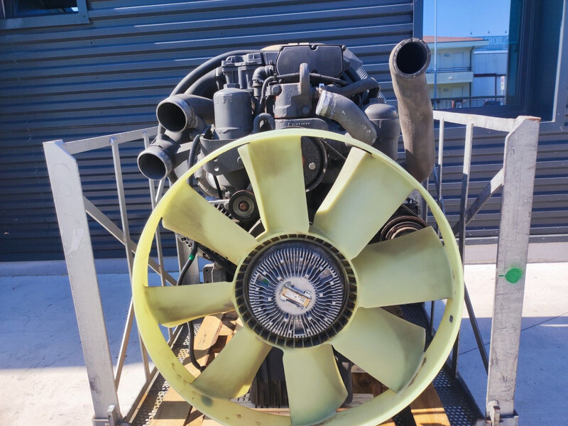 Mercedes-Benz OM924 ATEGO 220hp EURO 5 - Motor pro Nákladní auto: obrázek 1 Mercedes-Benz OM924 ATEGO 220hp EURO 5 - Motor pro Nákladní auto: obrázek 1